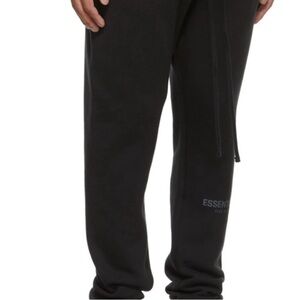 FEAR OF GOD ESSENTIALS STRETCH LIMO BLACK SWEAT PANTS